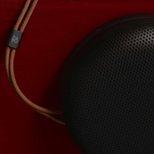 Altavoz Bang & Olufsen Beosound A1 (3ª Gen) Portátil Bluetooth 60W IP67 24h batería Warm Granite