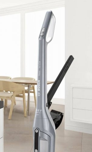 Aspirador Bosch BCH3P210 escoba