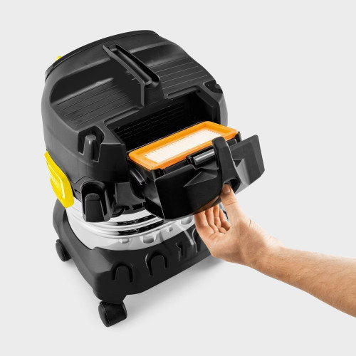 Aspiradora Karcher para suciedad sólida y líquida WD 4 S Go!Further