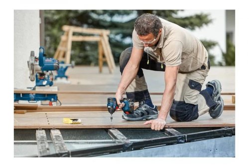 Atornillador de impacto Bosch GDR 18V-200