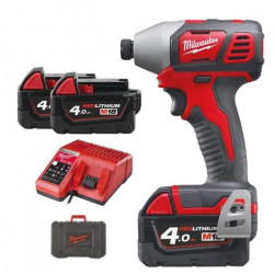 Atornillador de impacto compacto Milwaukee