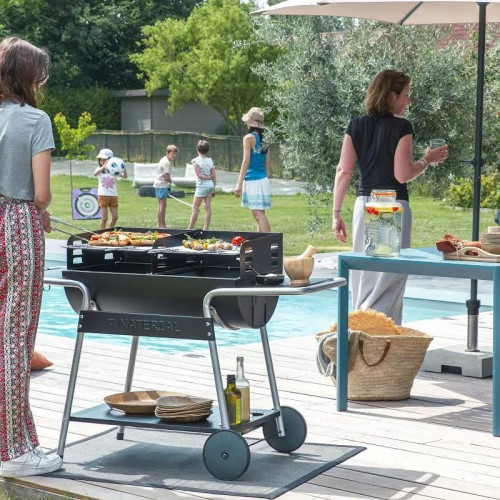 Barbecue a carbonella torus naterial