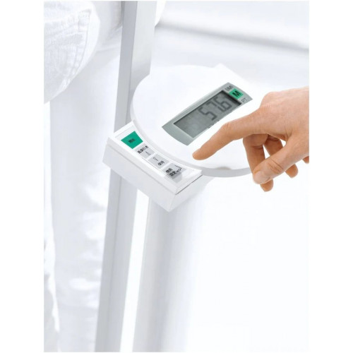 Báscula electrónica de columna. 200 Kg. Seca 769