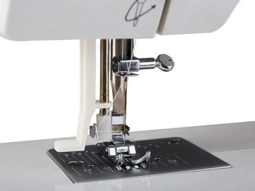 Bernette Sew & Go 5