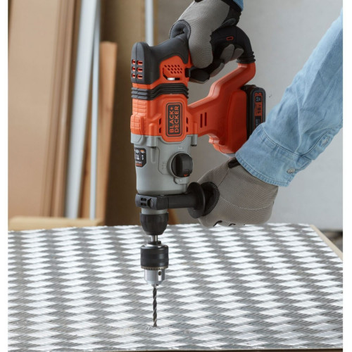 Black & Decker BCD900D1S-QW