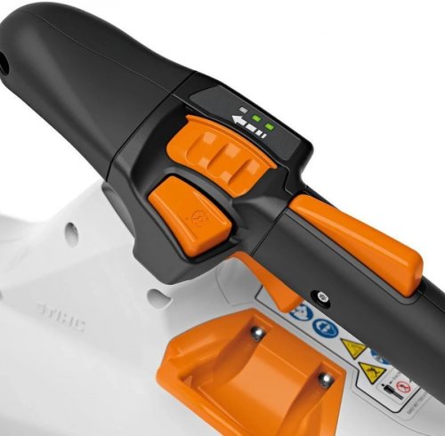Blower batería Stihl BGA 200 sin batería y cargo