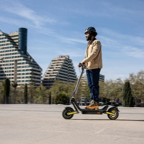 Bongo GS50 XXL Connected Cyber