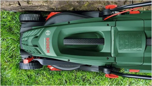 Bosch Cortacésped UniversalRotak 34-405