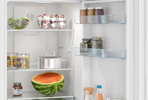 Bosch Frigorífico Combi KGN33NWDA