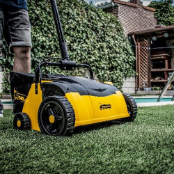 Brosseuse électrique aspirante Garland 302 E-V19 gazon synthétique