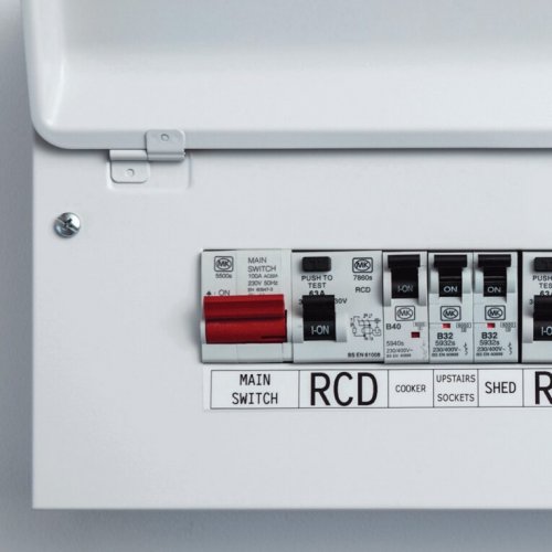 Brother PT-E560BTSP Rotuladora Electrónica Térmica QWERTY