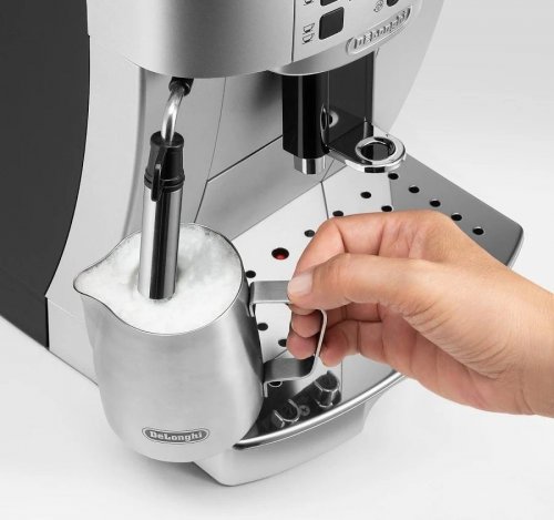 Cafetera DeLonghi ECAM 22.110.SB