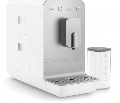 Cafetera super automática Smeg BCC13WHMEU