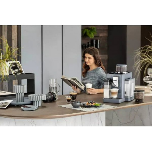 Cafetera Superautomática Rivelia Delonghi EXAM440.55.b