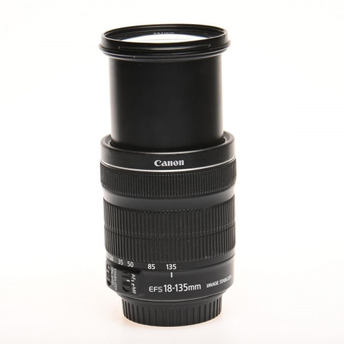 Canon EF-S 18-135mm f3.5-5.6 IS STM