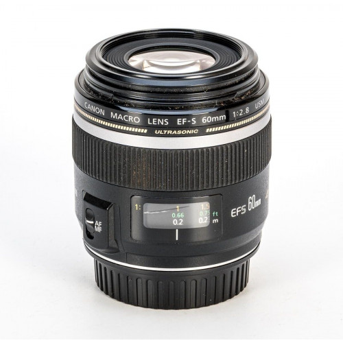 Canon EF-S 60 mm f2.8 Macro USM
