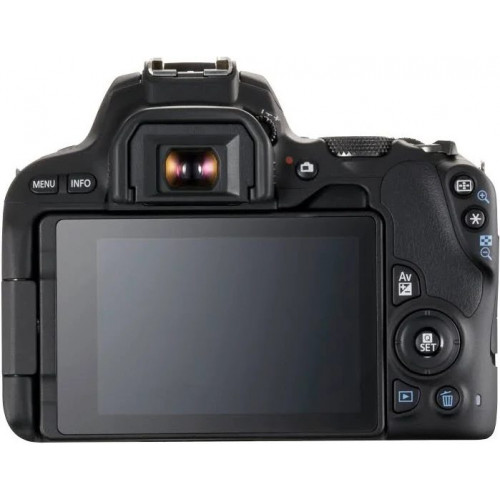 Canon EOS 200D + 18-55 IS STM