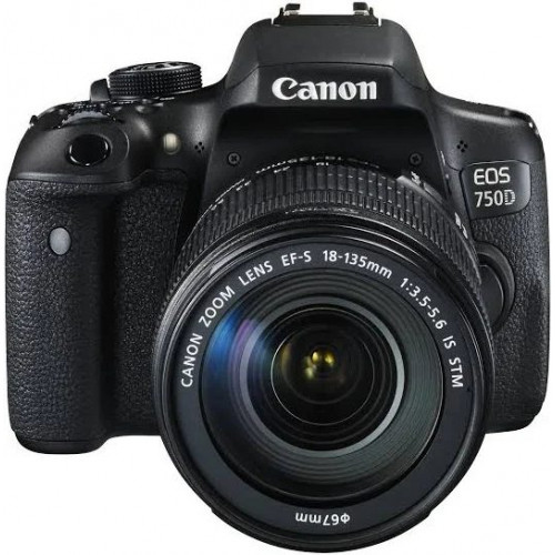 Canon EOS 750D + 18-135mm IS STM