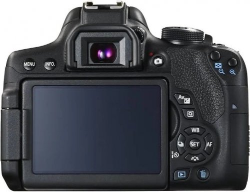 Canon EOS 750D + 18-135mm IS STM