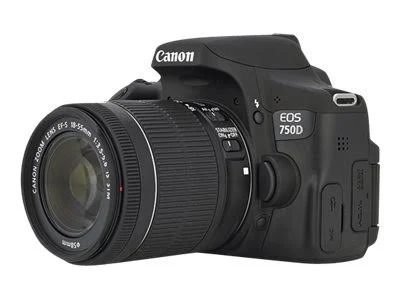 Canon EOS 750D + 18-135mm IS STM
