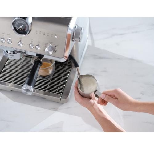 Cafetera espresso manual De'Longhi SPECIALISTA OPERA EC9555.M