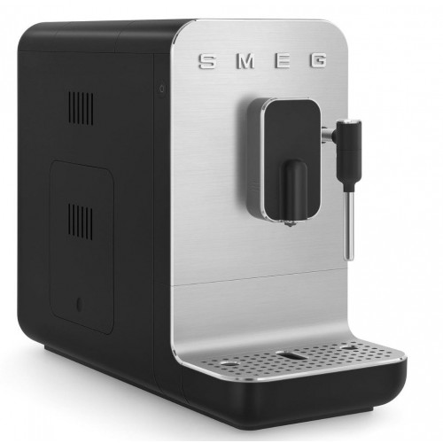 Cafetera espresso super automática con espumador Smeg BCC12BLMEU