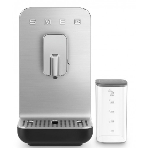 Cafetera espresso super automática Smeg BCC13BLMEU