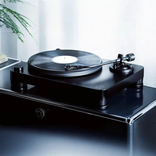 Tocadiscos Audio-Technica AT-LP5X Tracción Directa Manual