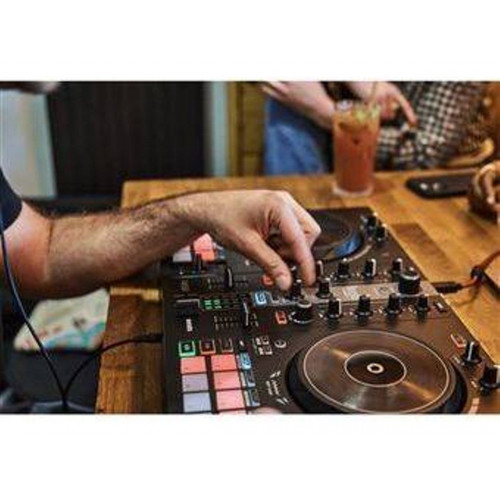 Controlador DJ HERCULES Inpulse  300 MK2