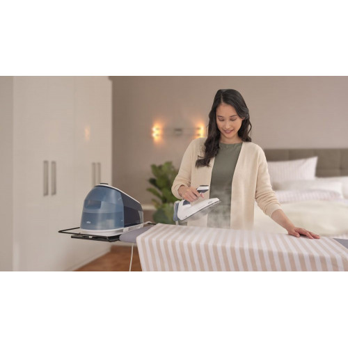 Centro de planchado Braun CareStyle 5 IS5245BL ergonómico con sistema de vapor extra potente Azul