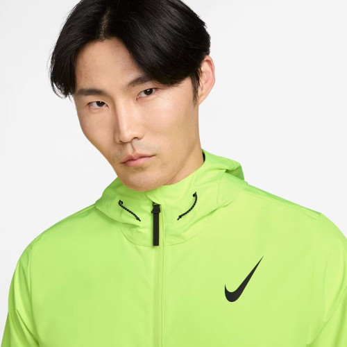 Chaqueta cortavientos de hombre AeroSwift Nike Amarillo