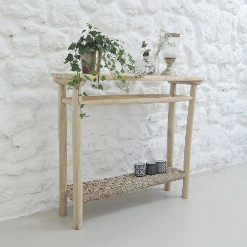 Consola de madera de teca y junco de mar marrón claro