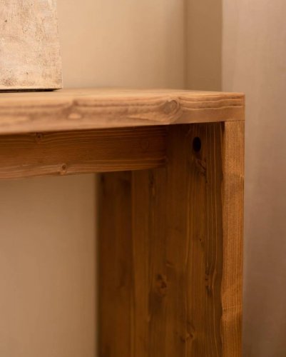 Consola de madera maciza en tono 120x80cm