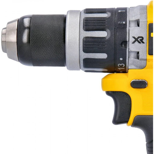 Controlador de Taladro de Percusión Sin Escobillas DeWalt Dcd796p1