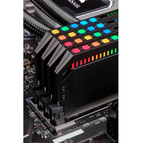 Corsair Dominator Platinum RGB 16GB Kit DDR4-3200 CL16 (CMT16GX4M2Z3200C16)