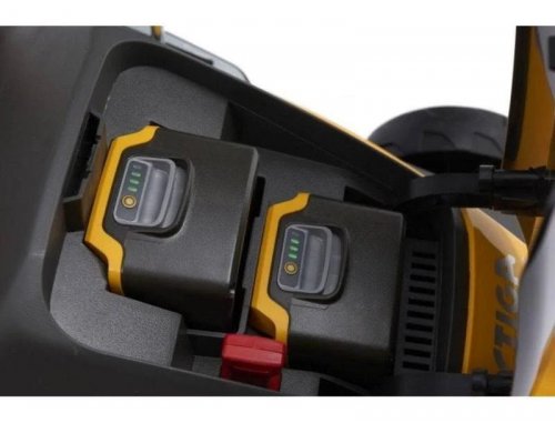 Cortacésped de batería Stiga Collector 140e Kit