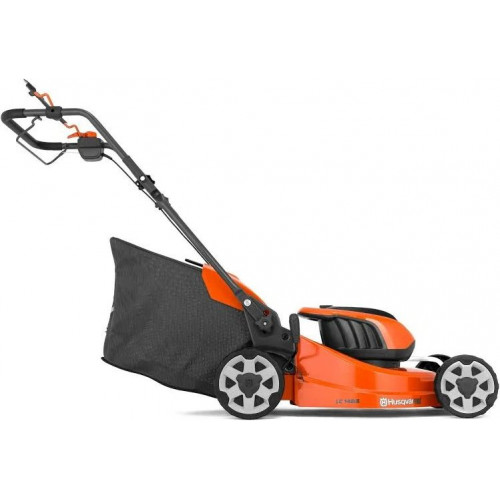 Cortacésped Husqvarna LC 142iS