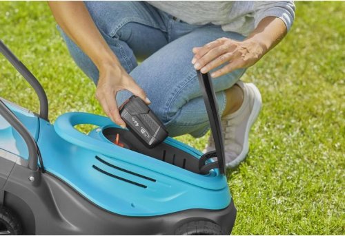 Cortacésped PowerMax 30/18V P4A Gardena