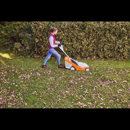Cortacésped sin Cable STIHL RMA235 sin batería ni cargador