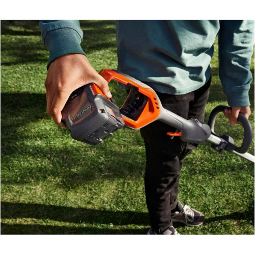 Cortasetos Husqvarna 215iHD45