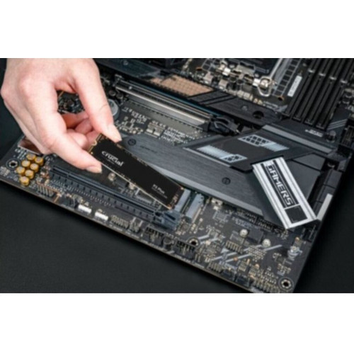 Crucial P3 Plus