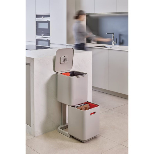 Cubo de basura 40 l Totem Joseph Joseph Piedra