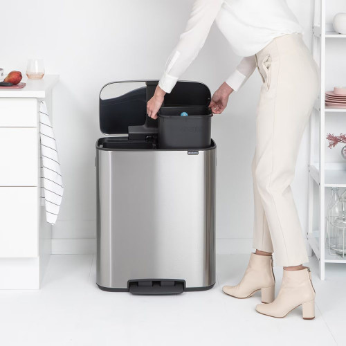 Cubo de basura con pedal para reciclar 2x30L Bo Pedal Bin Brabantia Acero