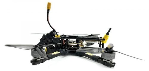 DarwinFPV DarwinFPV BabyApe II II Analógico 156mm F411 FC 30A ESC 4S / 6S Drone de carreras FPV Freestyle de 3,5 pulgadas y menos de 250 g con VTX de