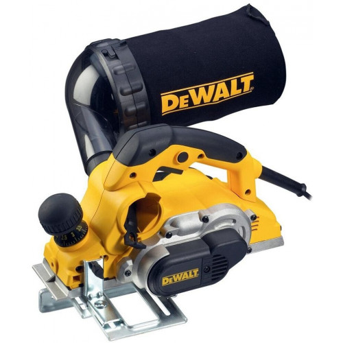 DeWalt D26500K