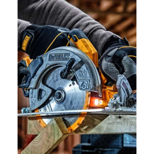 DeWalt DCS570