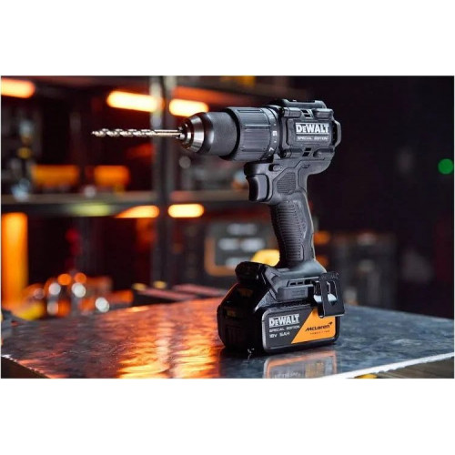 DeWalt Taladro Percutor McLaren XR 18V Kit