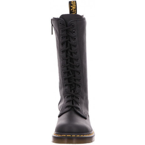 Dr. Martens 1B99