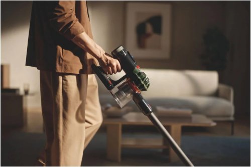 Dyson Aspiradora sin Cable Dyson V8 Cyclone + Kit de limpieza de muebles