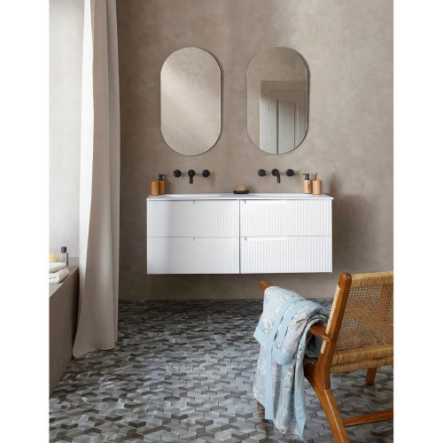 Espejo de baño con luz LED perimetral Capsule Bathstage